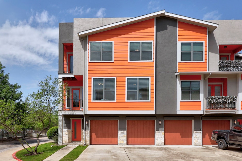 1420 A Lorraine Loop, Austin, TX 78758, Presented by Mary Lynne Gibbs